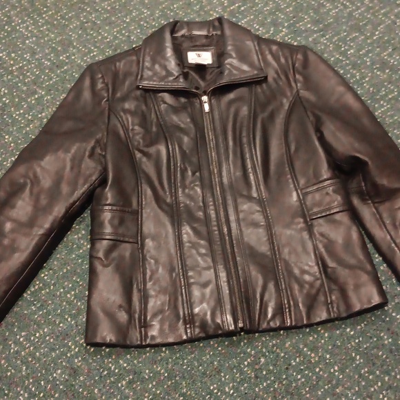 Leather jacket - Picture 1 of 4